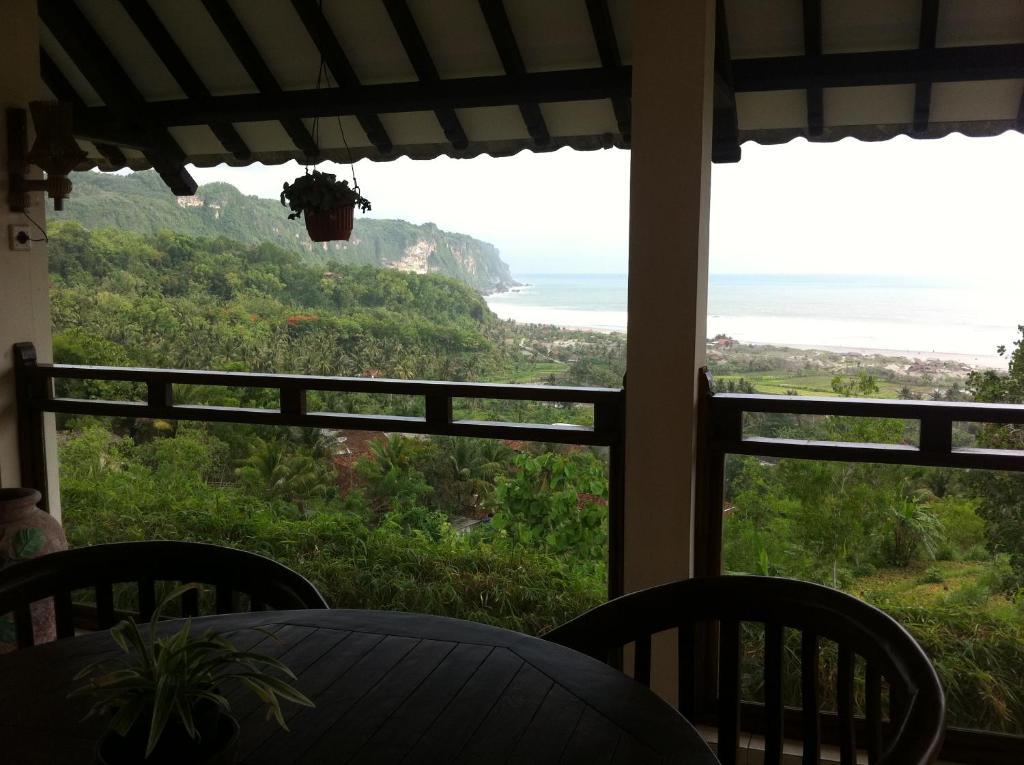 Hotel Adinda Parangtritis Exterior photo